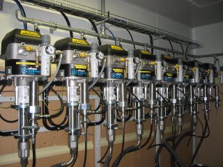 南通重工噴漆設(shè)備